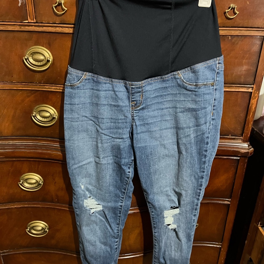 Maternity jeans